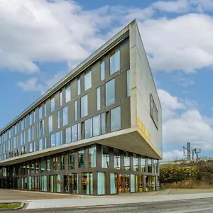 https://jugendherberge-stuttgart-neckarpark.stuttgart-hotel.com