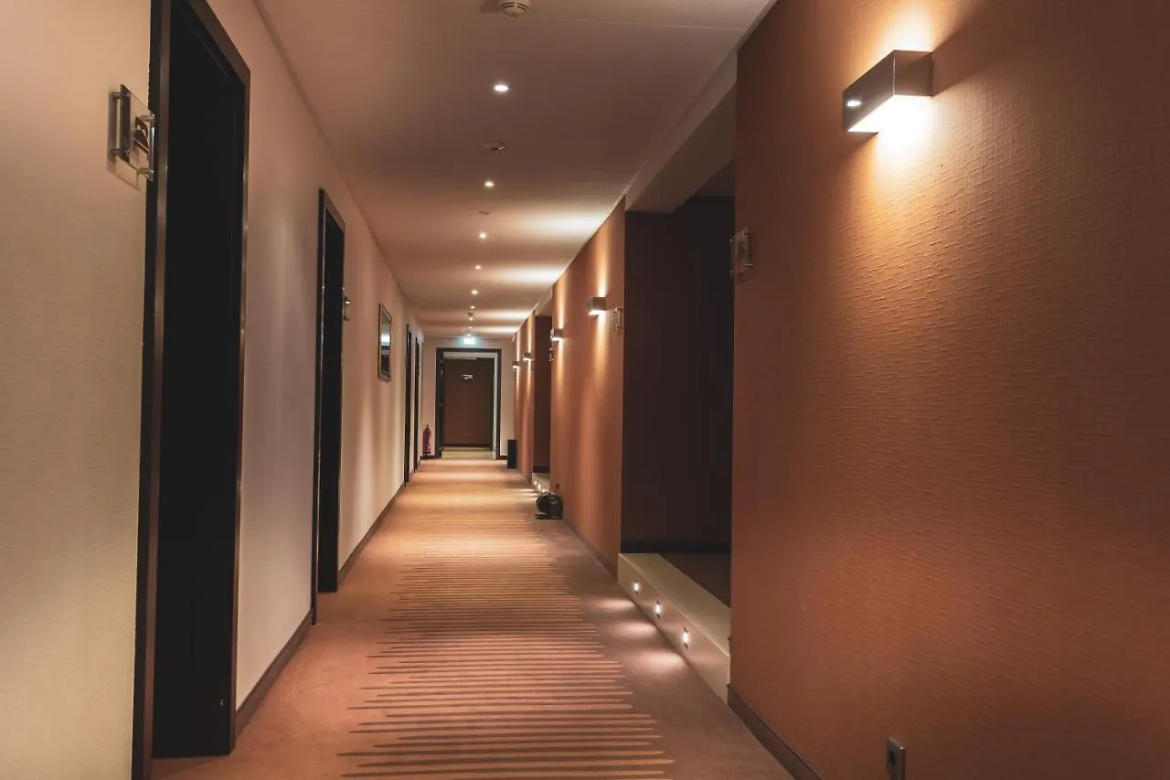 l'Arrivée Hotel&Spa Dortmund 4*,
